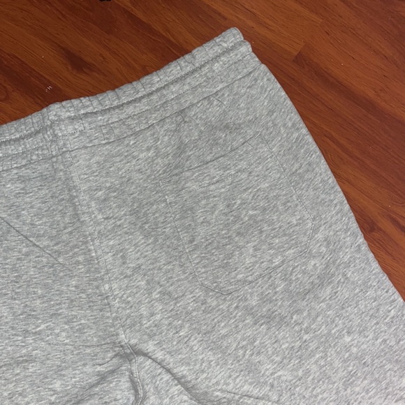 H&M - Picture 3 of 5